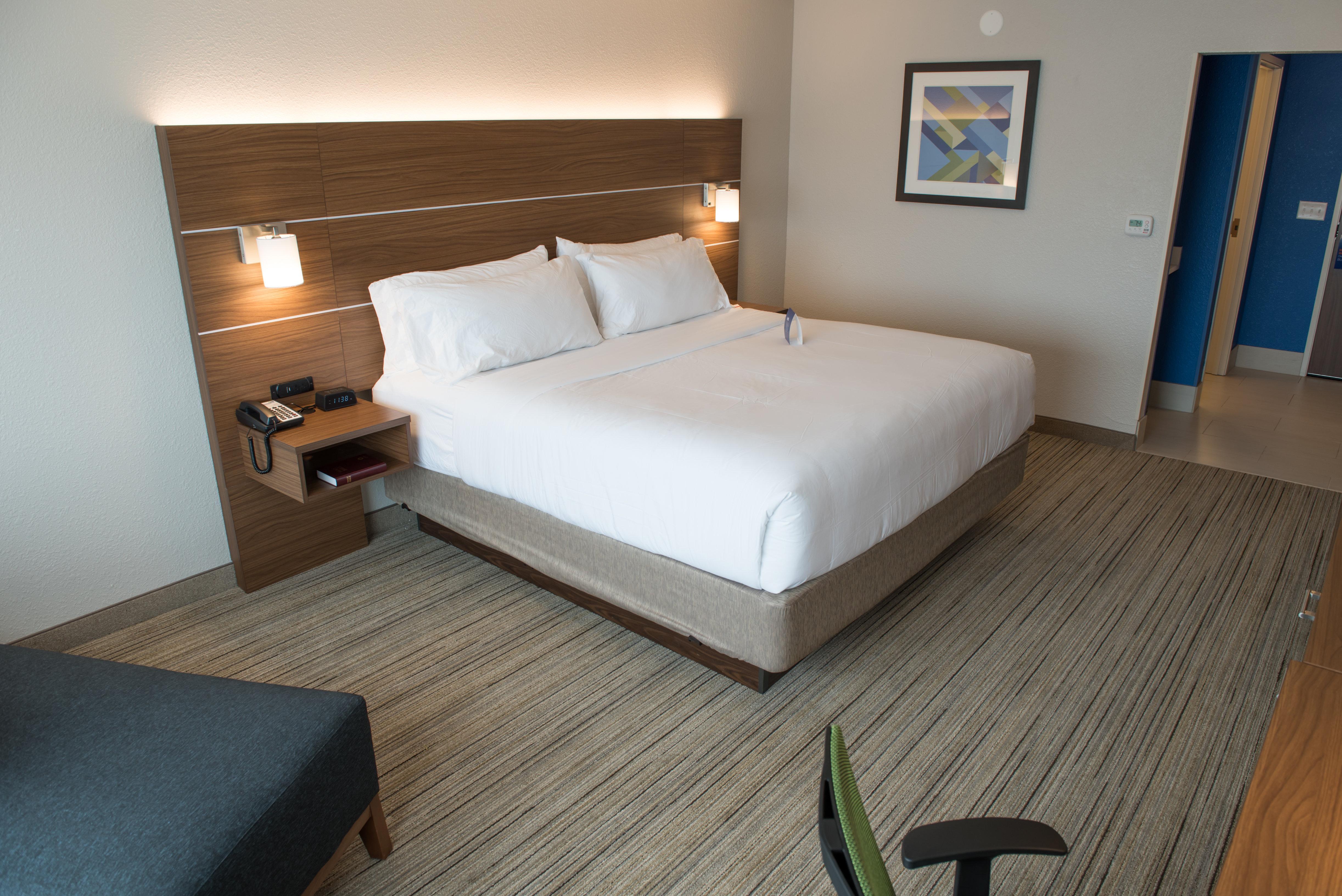 Holiday Inn Express & Suites - Dayton Southwest By Ihg Dış mekan fotoğraf