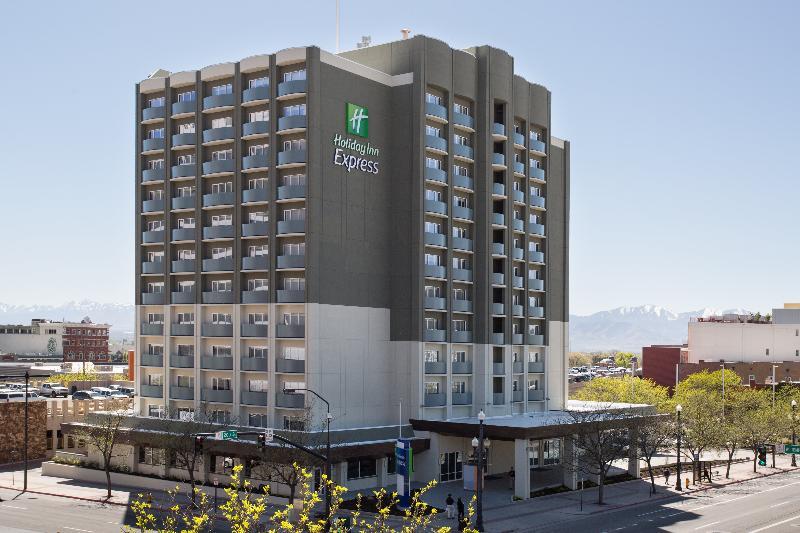 Holiday Inn Express & Suites - Dayton Southwest By Ihg Dış mekan fotoğraf